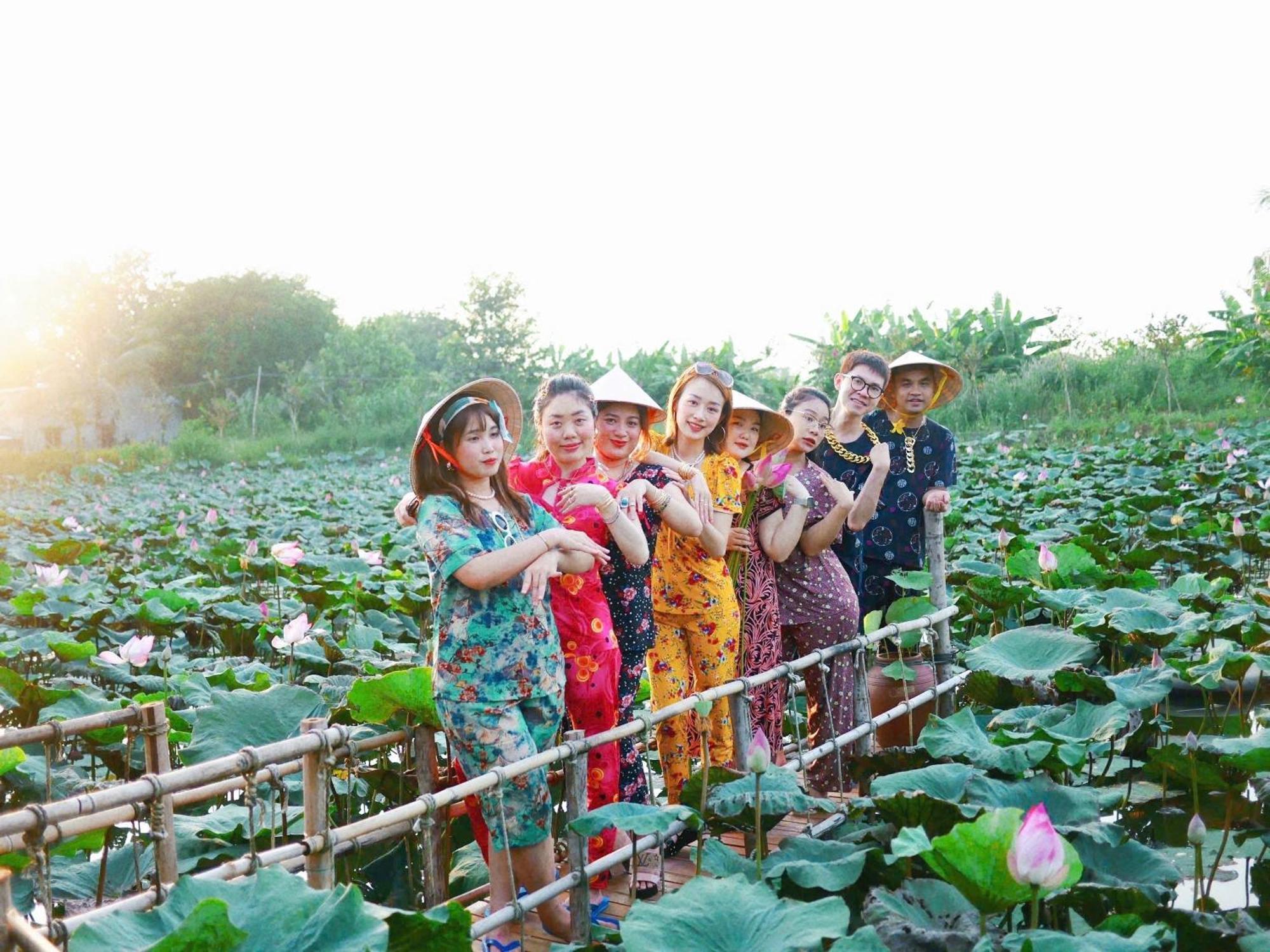 Phu Dien Homestay 캇 티엔 외부 사진